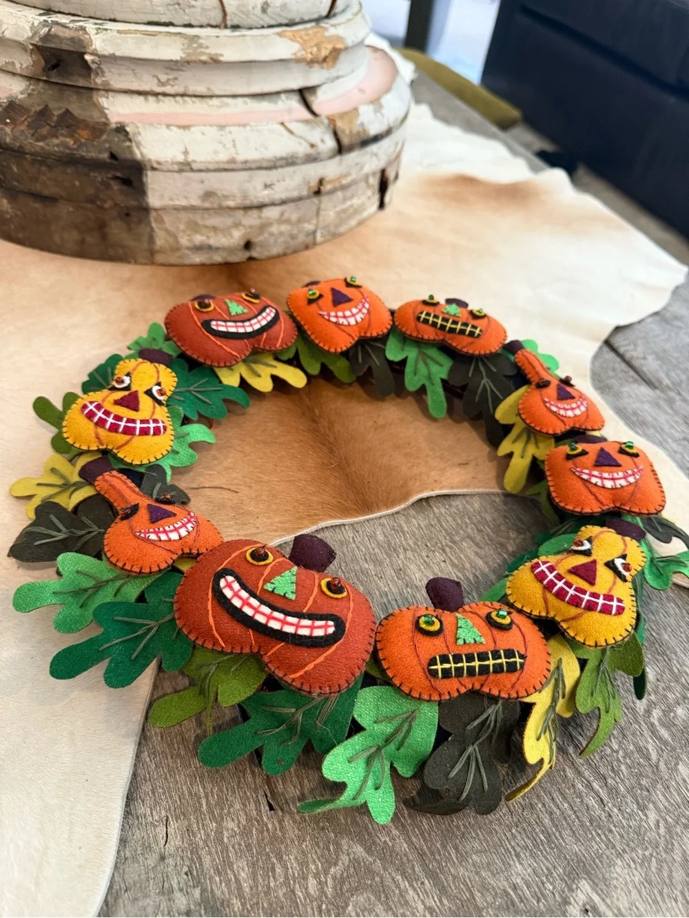 Pumpkin Felt Fall Halloween Wreath - Orange & Green
